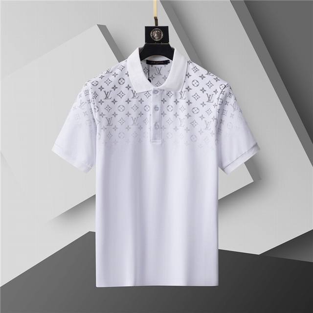 Spring and summer new T-shirt. Early spring new men's round neck classic logo sh