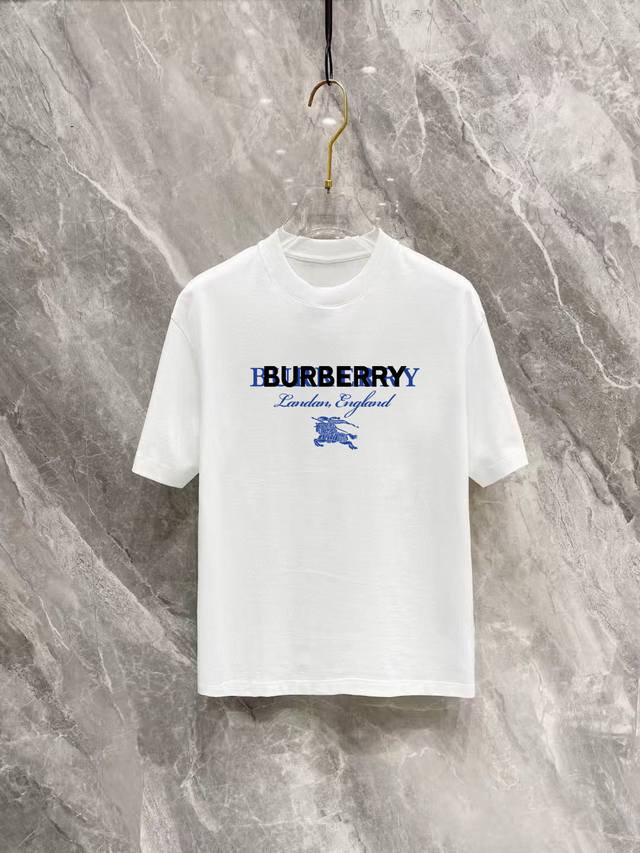Burberry 2025 Spring and Summer new models are launched at the counter. The late