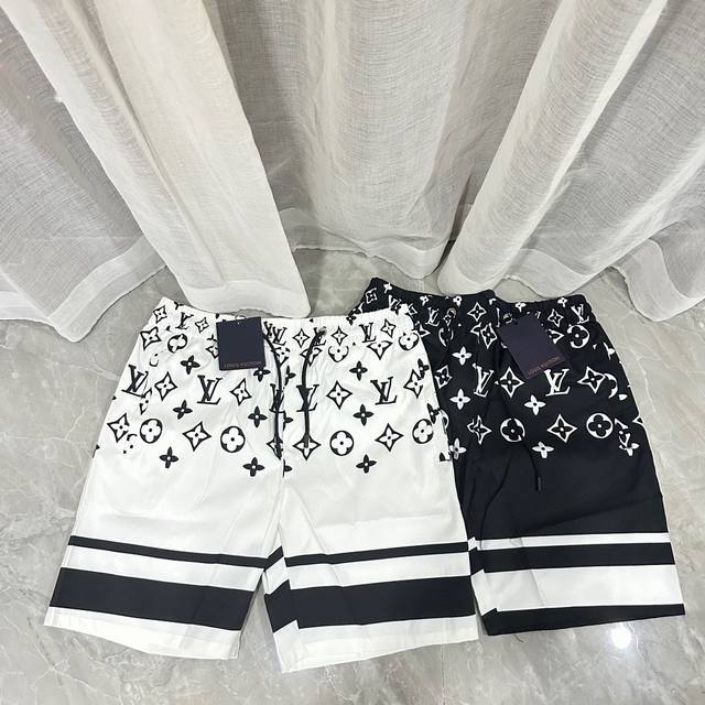 Louis Vuitton's new summer beach pants Lv classic print quick-drying shorts, th
