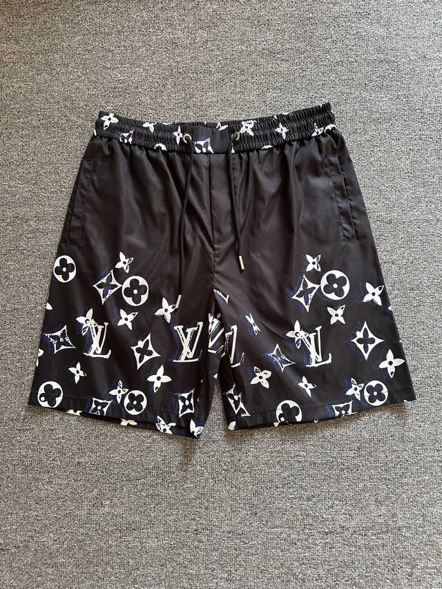 2025 summer latest men's casual shorts, beach pants, customized quick-drying fab
