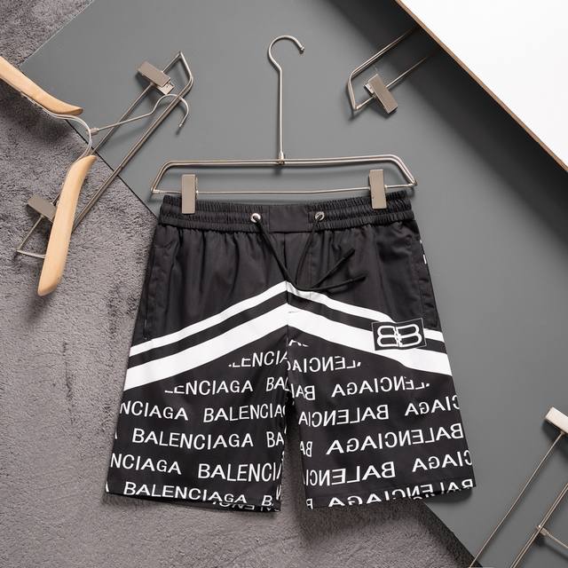 Balenciaga's new summer beach pants Classic print quick-drying shorts, same styl