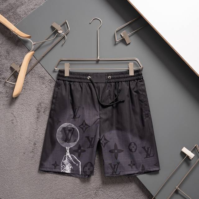 Louis Vuitton's new summer beach pants Lv classic print quick-drying shorts, the