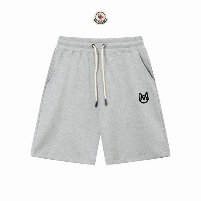 Top version, different from currency Moncler 25Ss show style slim lines simple p