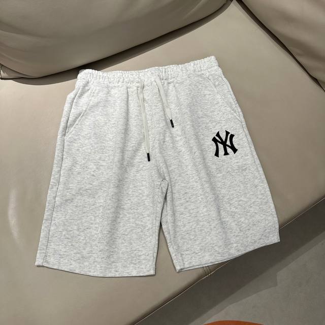 Style: Wkd56 25Ssmlb Yankees basic printed shorts Made of 260G composite fabric,