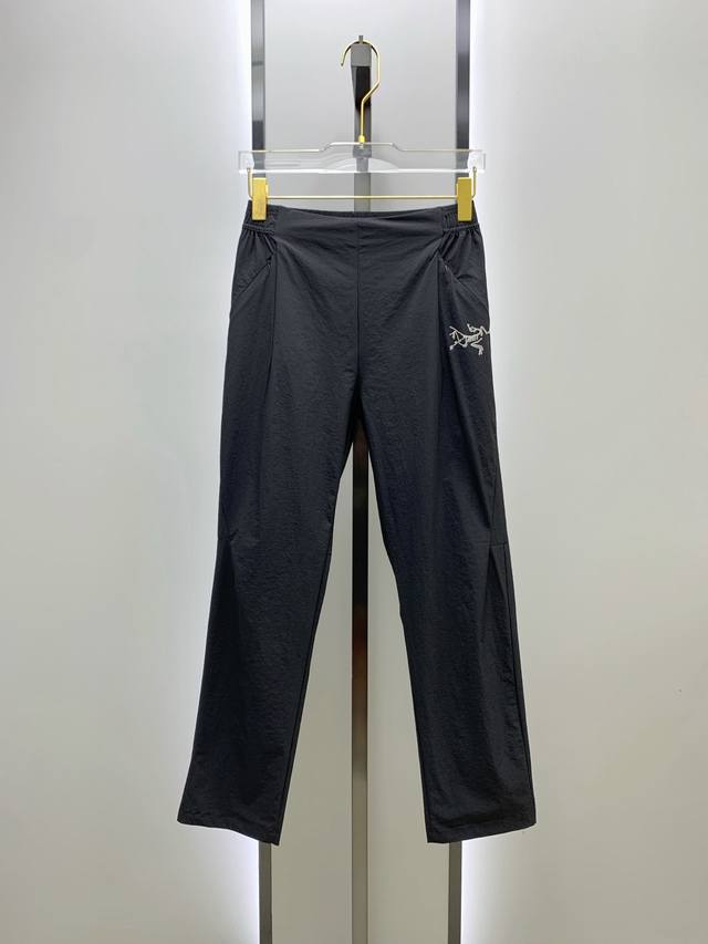 Arc'teryx high-voltage reflective logo High-quality outdoor technology fabrics P