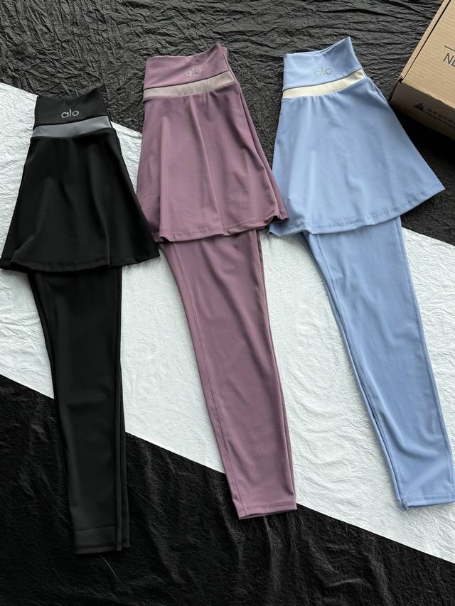 can be freely matched with pants skirts, vests, large quantities and preferentia