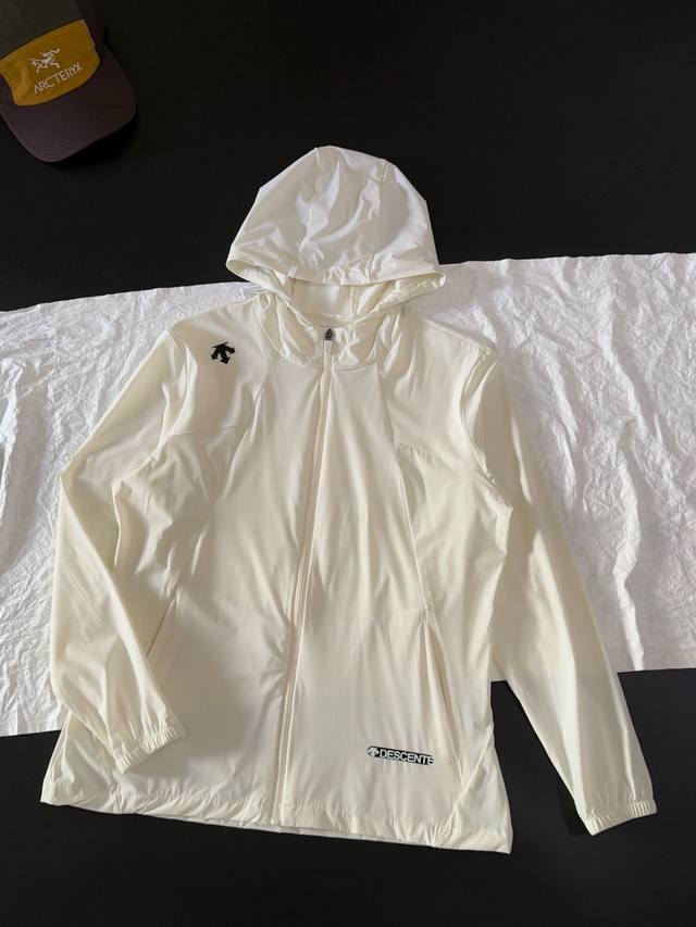 New couple sun protection clothing, Mainly promote the discount Women's color, m