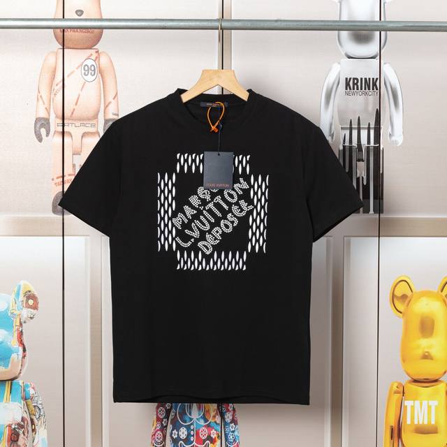 Lv Louis early spring beaded embroidery new short-sleeved T-shirt, high-quality