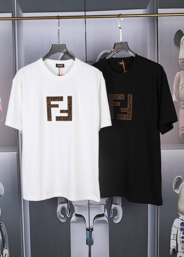 Fendi. Fendi spring and summer new leather embroidery casual short sleeves. Deta