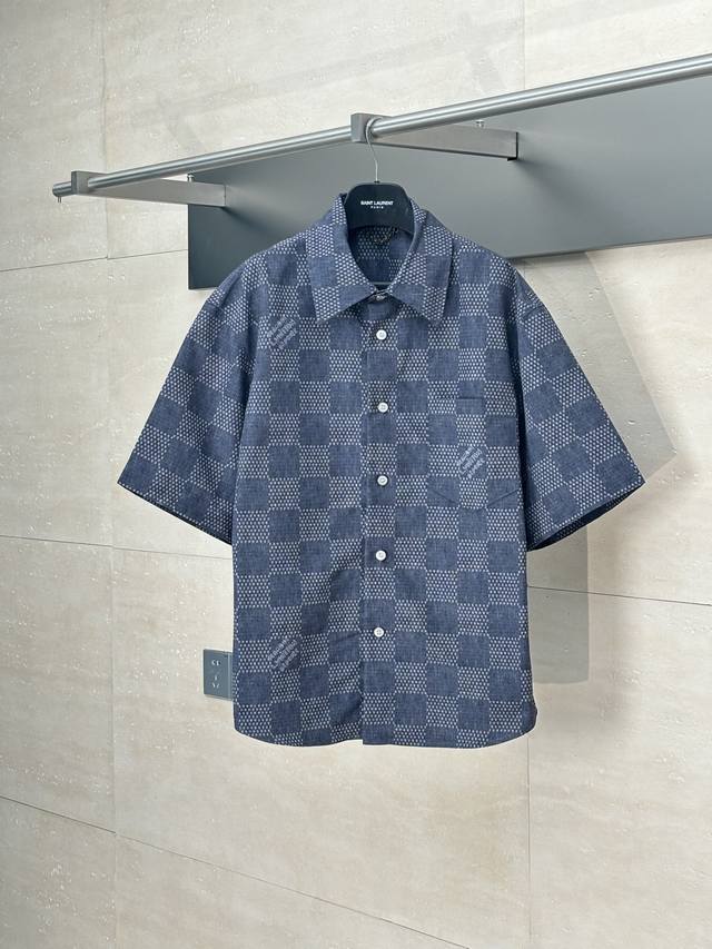 Lv* Louis 25Fw autumn and winter new checkerboard lapel short-sleeved shirt Made