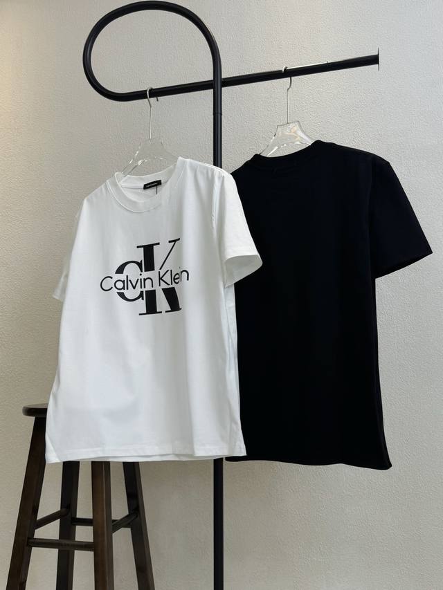 Style No. Xb77 Ck horizontal large letter printing round neck short sleeve black