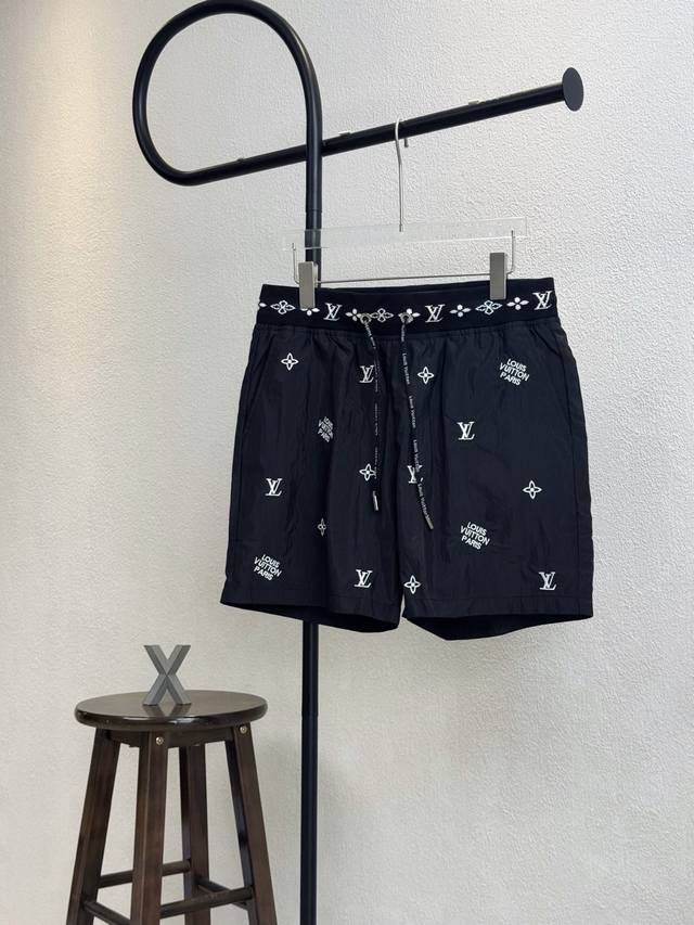 Model No. X165 Lv Louis Vuitton ribbon letter logo beach shorts with inner mesh