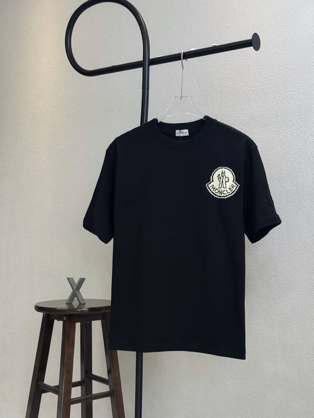 Style No. X150 Moncler Logo mosaic print round neck short sleeves Bought the sam