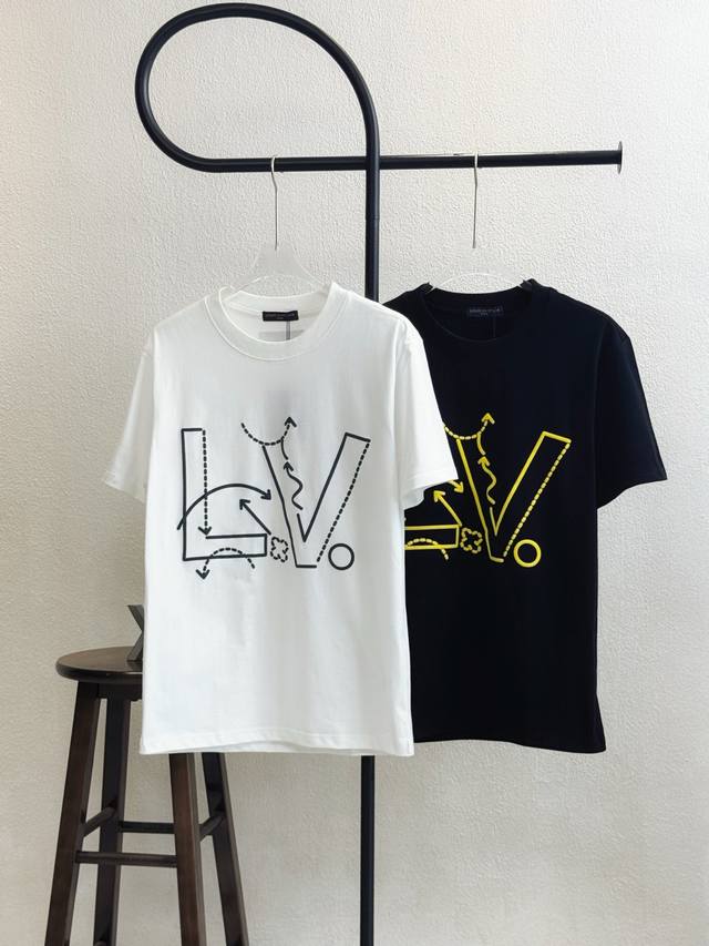 Model No. Xb94 Lv Louis Vuitton large logo three-dimensional flocking foam print