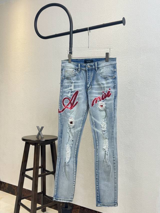Style No. X137 Amiri red sequined ripped skinny jeans, top version Same style fo