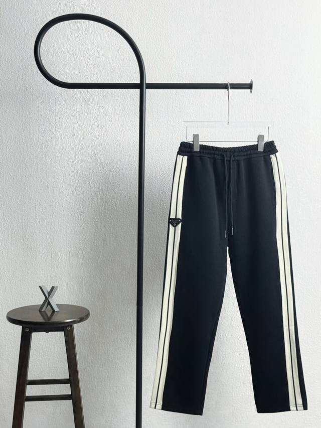 Style No. Xb0147 Prada metal small label side webbing straight pants Same style