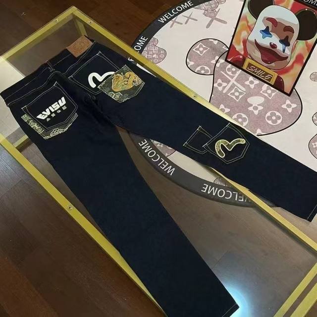 Three complete labels, original packaging, embroidered version Evisu Fushen embr