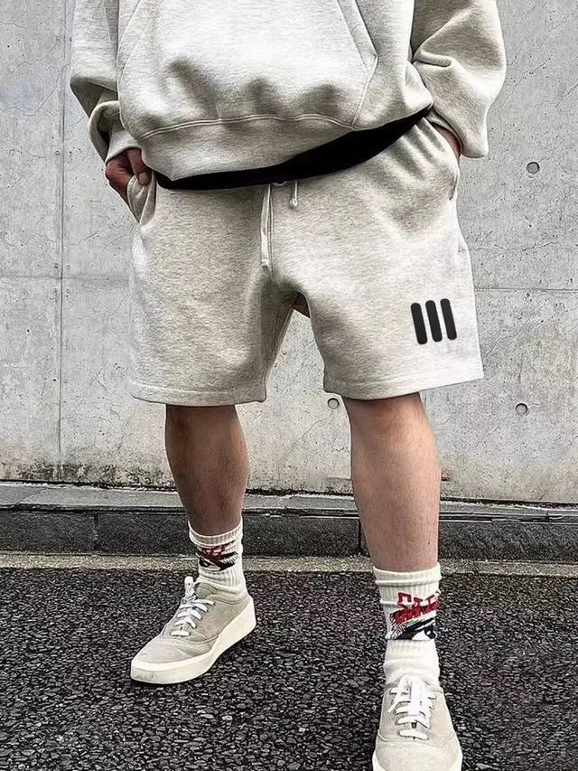 Fog-612#Fear Of God Fog double-line Essentlals three-bar silicone print unisex s