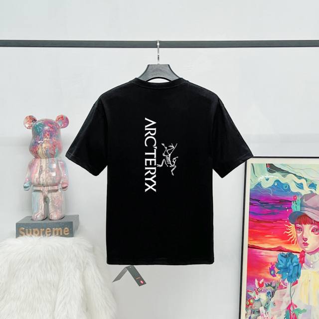 Style number: S57 Arcteryx Multi Bird Logo Ss Small logo on the chest and letter