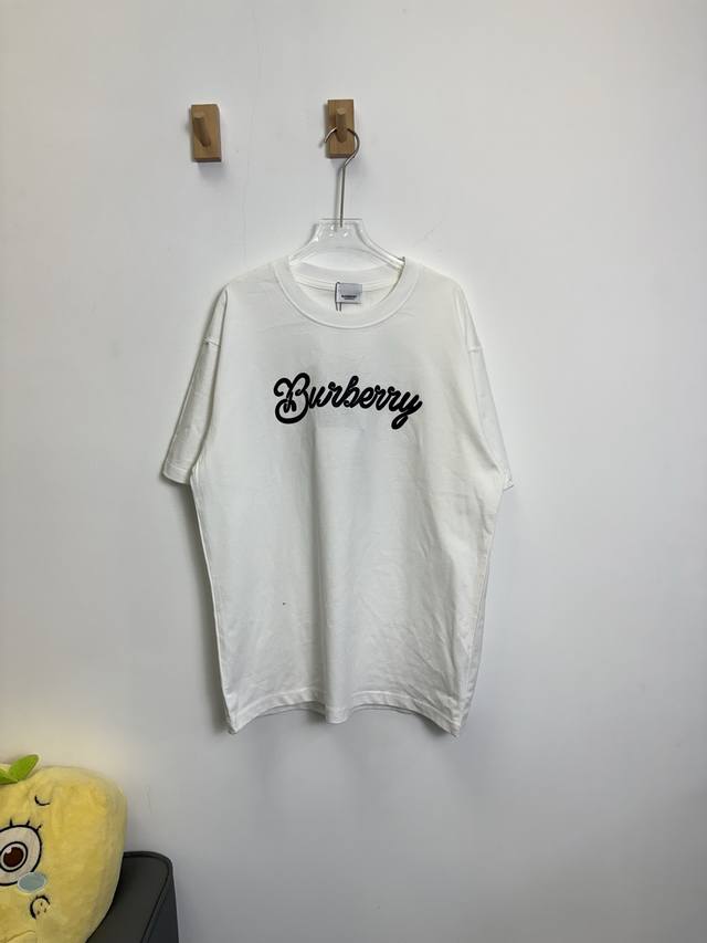 Style: T02 Burberry surfboard print short sleeves The fabric is made of 270g pur