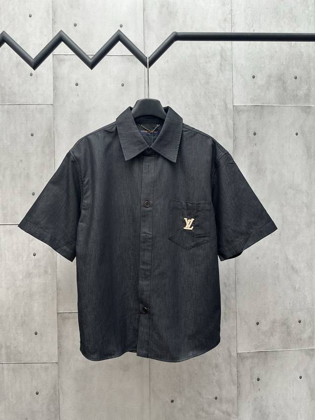 Lv 2025 Fw Summer new cotton denim black short sleeves Front patch pocket detail