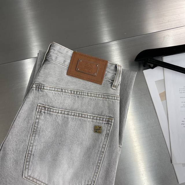 Gvc 25Ss new light-colored denim trousers The best original jeans in the store,