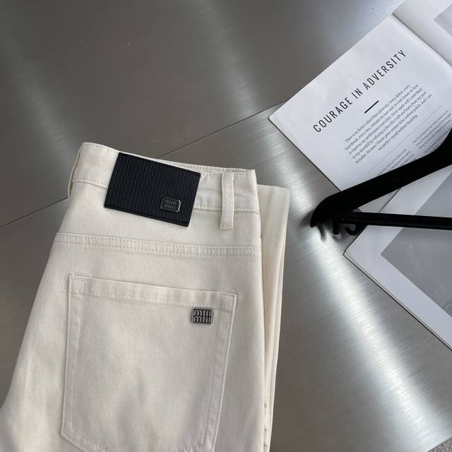 Miumiu 25Ss new casual jeans, high-end version! Customized fabric is highly brea