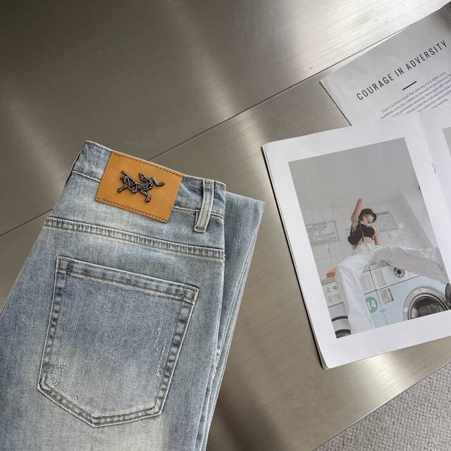 Niaojia 25Ss Spring and Summer New Men's Small Straight Jeans Early Spring New S