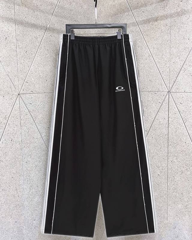 Balenciaga Tracksuit series ring embroidery five-bar straight sports pants Spot
