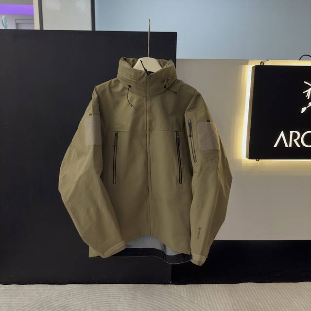Series 2 Military Bird Outdoor Functional Jacket Jacket : Product color: black,