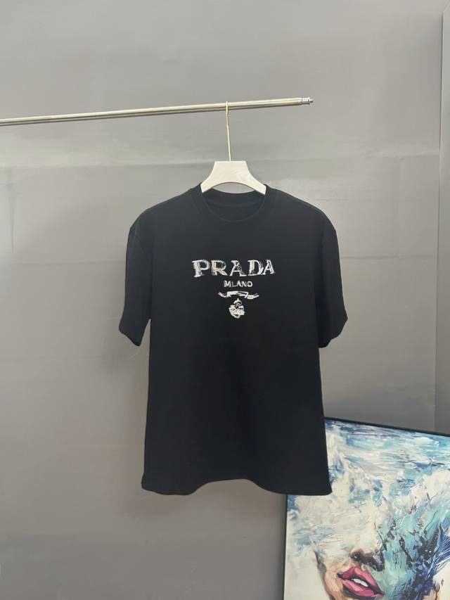 Prada embroidered 2025 spring and summer classic round neck short-sleeved T-shir