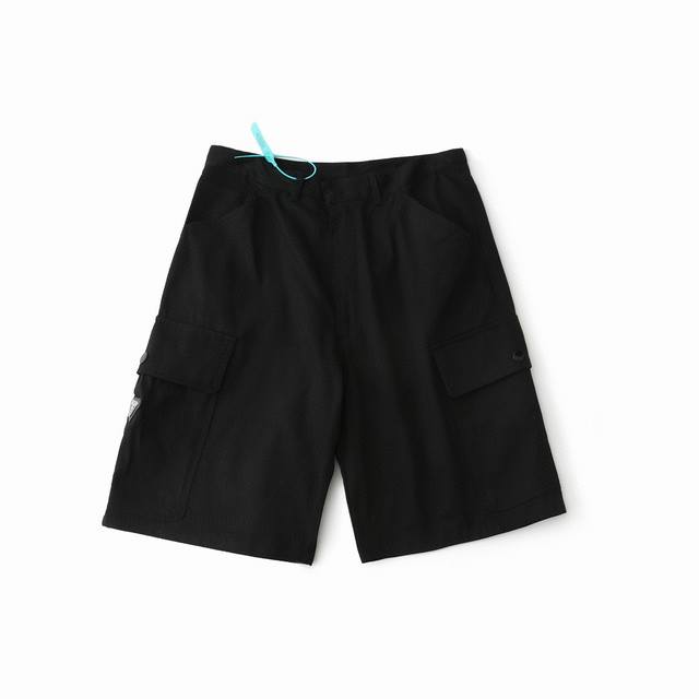 1099 White background Prada Ss25 solid color cotton pocket casual shorts Purchas