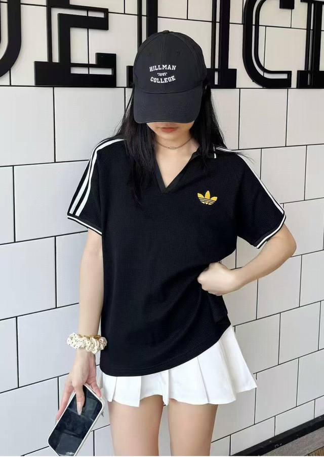 2030 Consultation picture Adidas trefoil embroidered short sleeves Adidas rare V