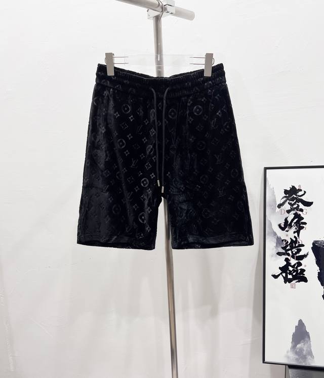 Style: Df70 Louis Vuitton LV full print flocked shorts couple style must-have Fa
