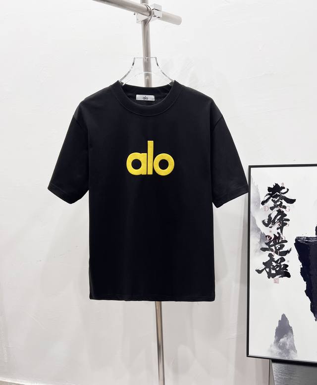 Style number: Df84# Alo Yoga classic letter logo 3D three-dimensional foam print
