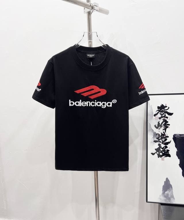Style number: Df65# Balenciaga classic 3M short-sleeved embroidered couple short