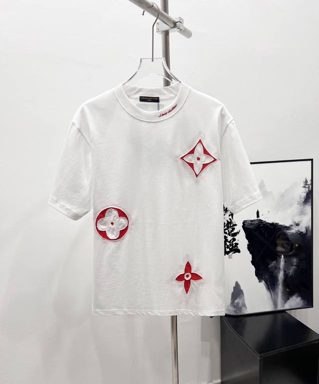 Style number: Df25# Lv Louis Vuitton handmade patchwork hollow embroidery short-