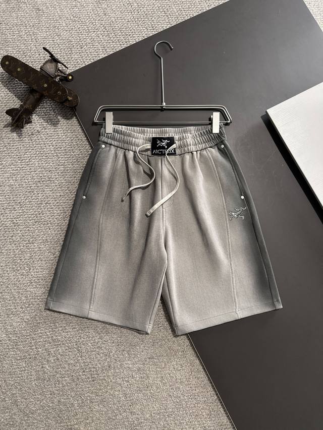 High-end Arc'teryx 2025 Spring and Summer new elastic casual shorts, custom-made