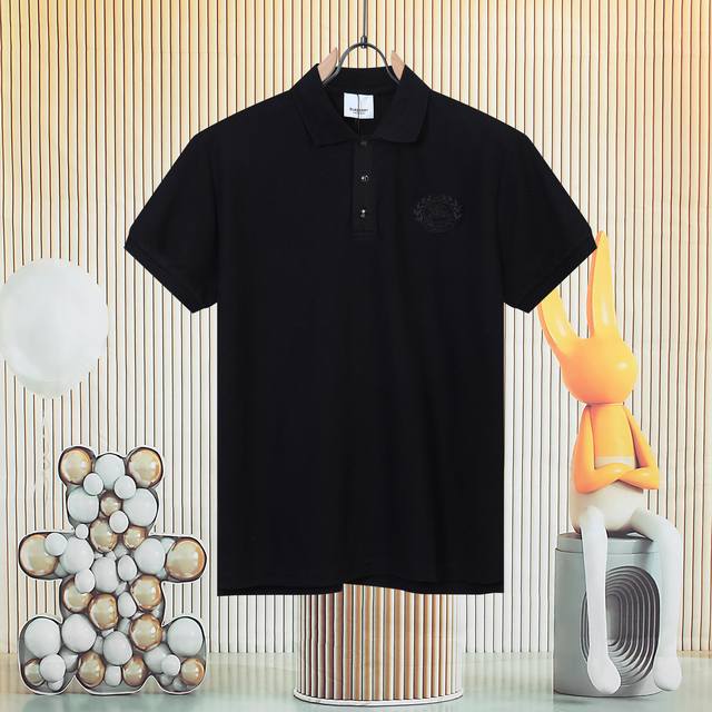 Burberry Polo shirt with embroidered war horse logo on chest Fabric selection: C