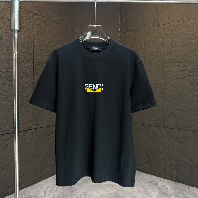Fend* Fendi* 2025 Spring and Summer New Short Sleeve T-shirt Heavy Cotton Letter