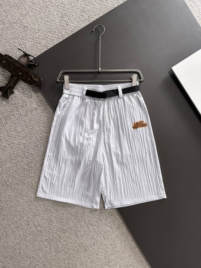 High-quality suits shipped the next day Lv 2025 new summer leisure suits, exquis
