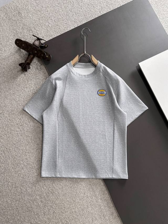 High-quality suit shipped the next day Gucci 2025 new summer casual suit, exquis