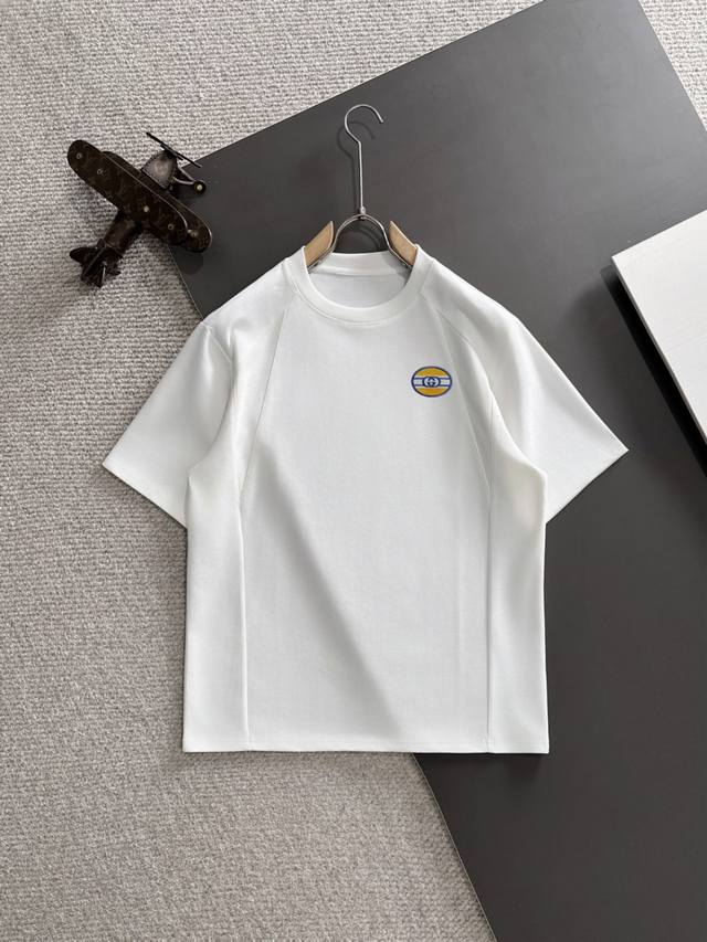 High-quality suit shipped the next day Gucci 2025 new summer casual suit, exquis