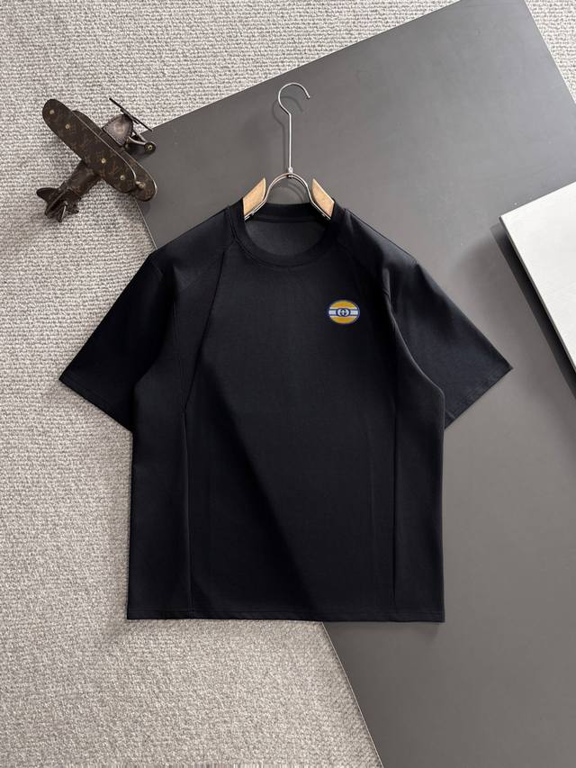 High-quality suit shipped the next day Gucci 2025 new summer casual suit, exquis