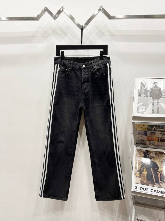 Style: K1200 New Balenciaga jeans - Lv super hot cow sharing, super king bomb si