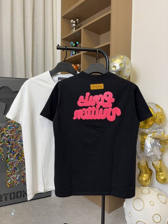Style number: Dc124# Lv Louis Vuitton new towel embroidered short-sleeved T-shir