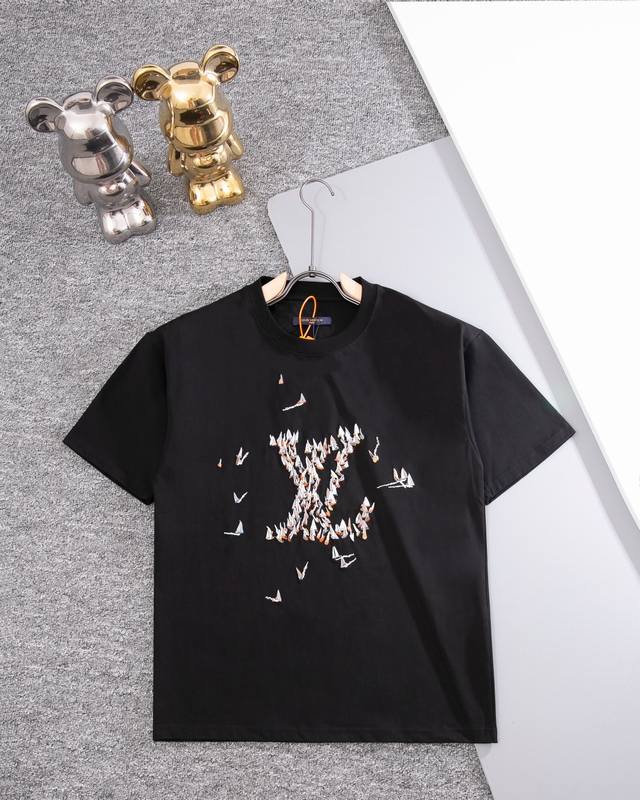Louisvuitton round neck short-sleeved T-shirt Sailboat LV letter logo. Turtle ba