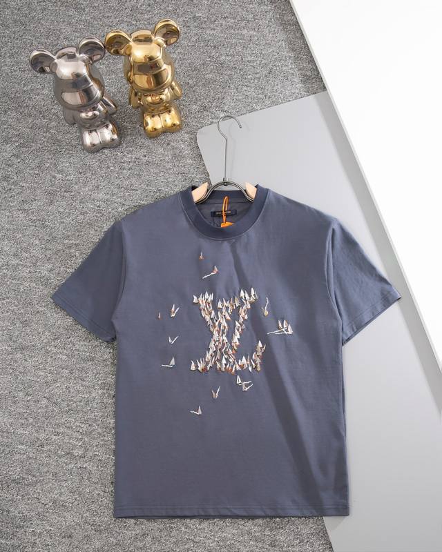 Louisvuitton round neck short-sleeved T-shirt Sailboat LV letter logo. Turtle ba