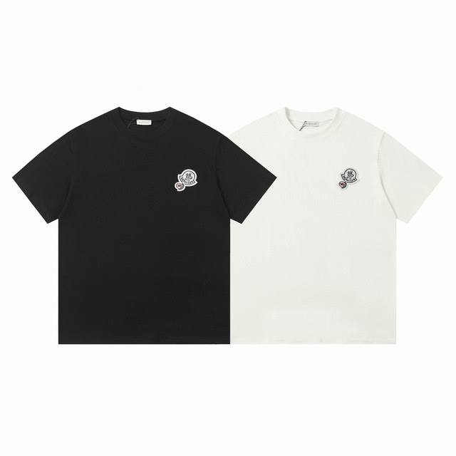 Style number: 869 Moncler's prices are actually quite competitive. Those who hav