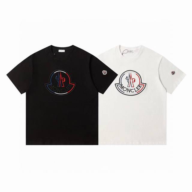 Style number: 837 Moncler's prices are actually quite advantageous. Those who ha